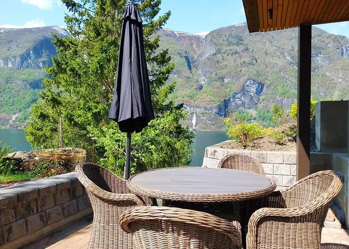 Otnes Fjordside